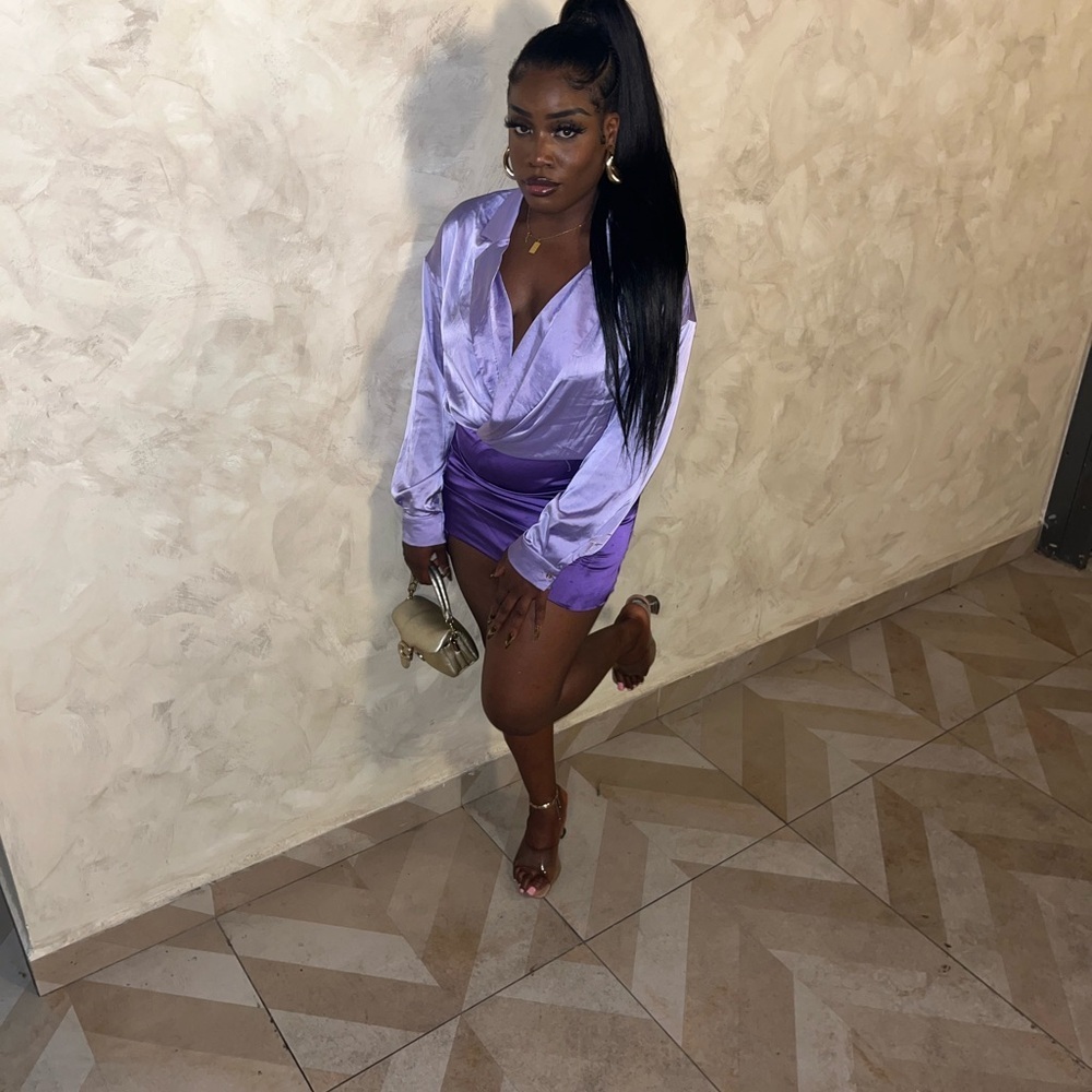Stylish Purple lavender color block Satin-feel long sleeve Dress - Picture 4 of 7